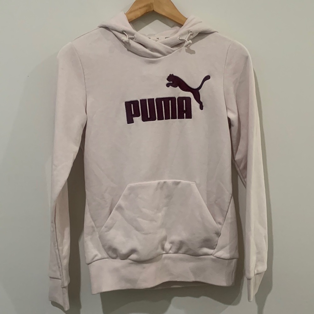 🌟- NWT Puma Light Pink hoodie.